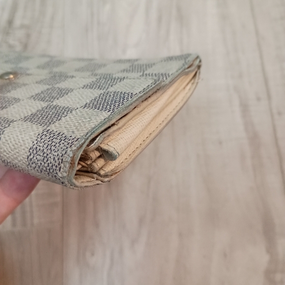 Authentic LOUIS VUITTON Damier Azur Portefeuille Sarah Long Wallet - Picture 5 of 16